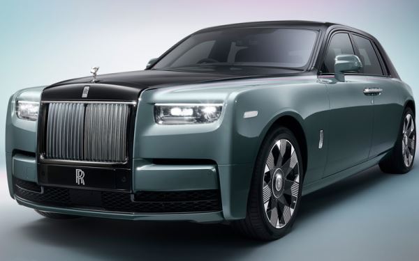 В июле больше всего в сегменте Luxury россияне покупали машины Rolls-Royce